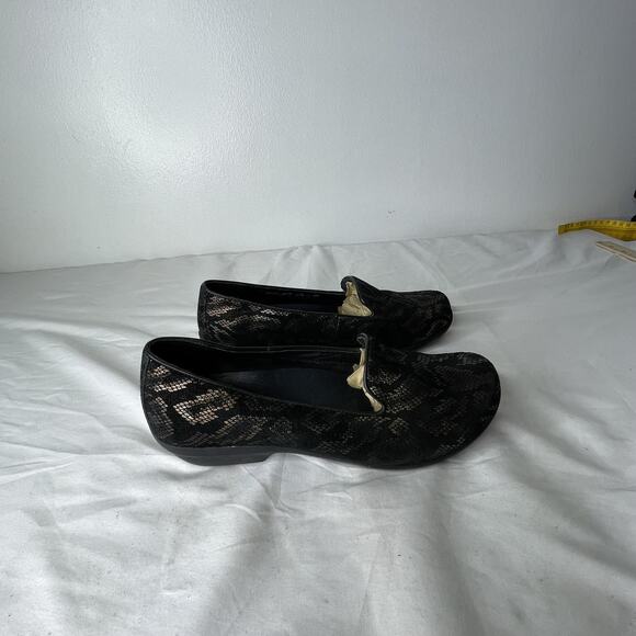Dansko Shoes Womens Size 8 US 38 Lace Overlay Slip On Comfort Flats Loafers - Picture 3 of 7